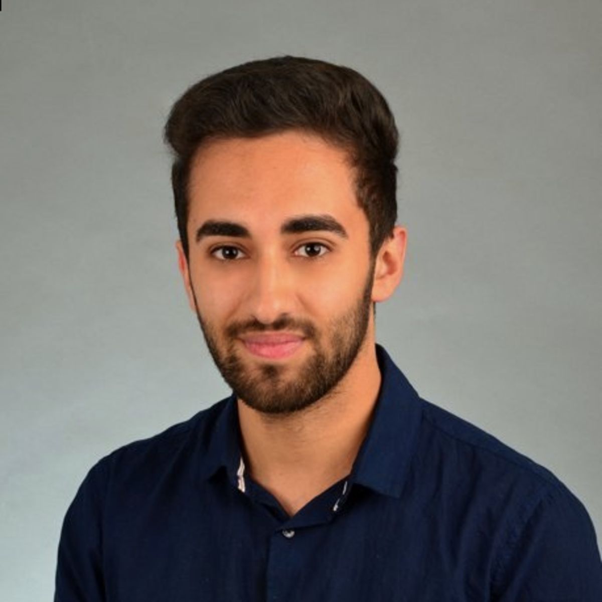 Dr Navid Banafshe